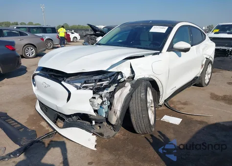 2022 Ford Mustang Mach-E Premium z USA, uszkodzony, nr VIN 3FMTK3R79NMA19266